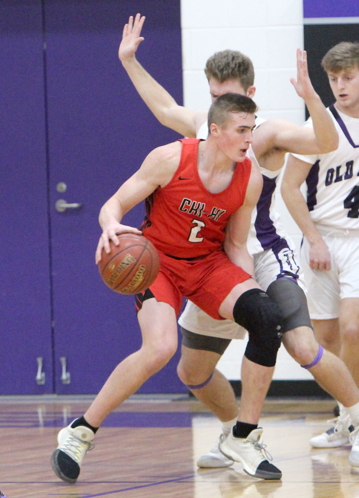 Chi-Hi boys basketball at Eau Claire Memorial 1-3-20
